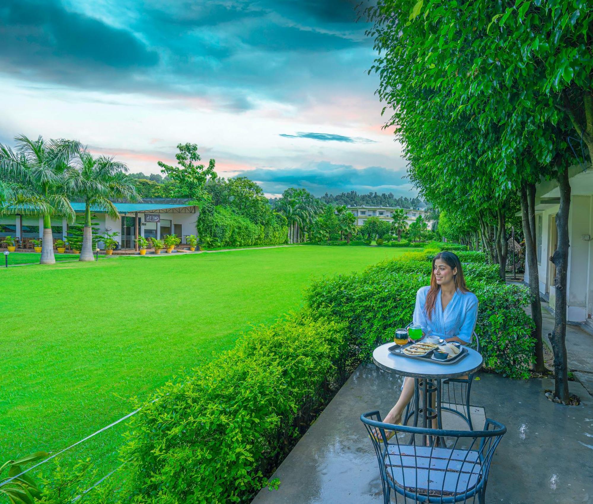 The Tattwaa Corbett Spa And Resort Rámnagar Kültér fotó